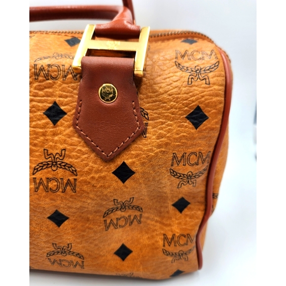 ✨️EUC MCM Cognac Monogram Visetos Boston Hand Bag ✨️ - Picture 5 of 16